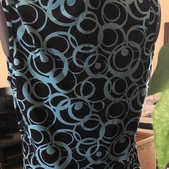 3 for $18 Business Casual/Going-Out Tops - Picture 6 of 6